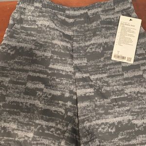 Lululemon Pace Breaker SM